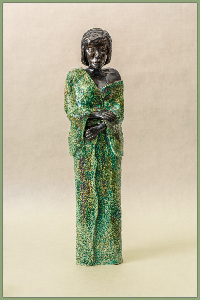 Dame met groene mantel
